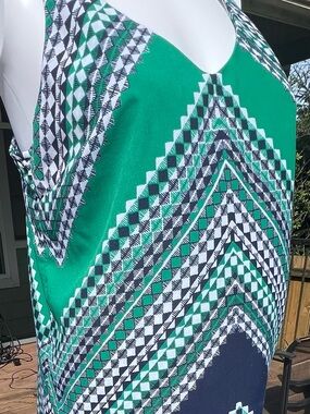 Banana Republic Green Navy Geometric Print Sleeveless Blouse. Size S.
